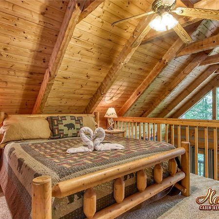 Villa Cozy Mountain Hideaway Gatlinburg Habitación foto